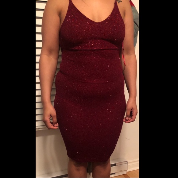 Girls night out type of dress - Picture 1 of 2